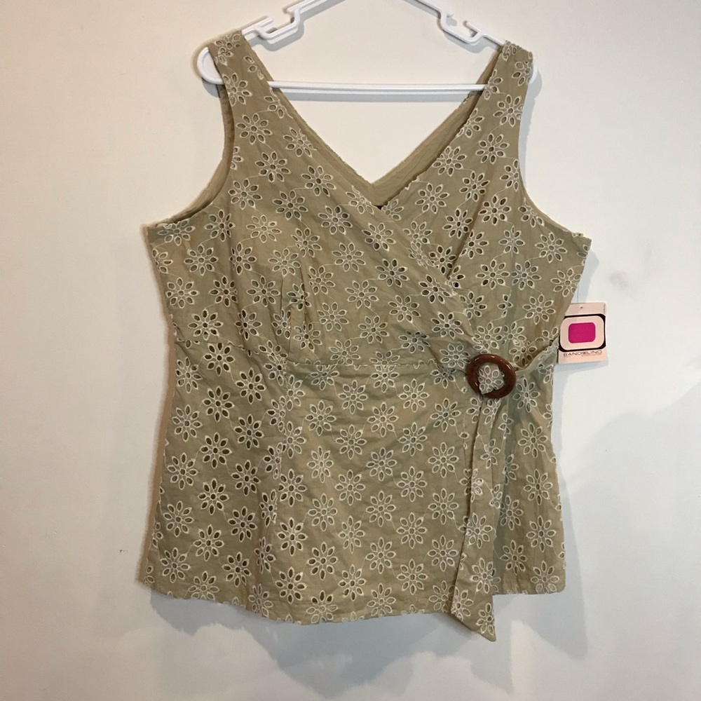 Bandolino Top